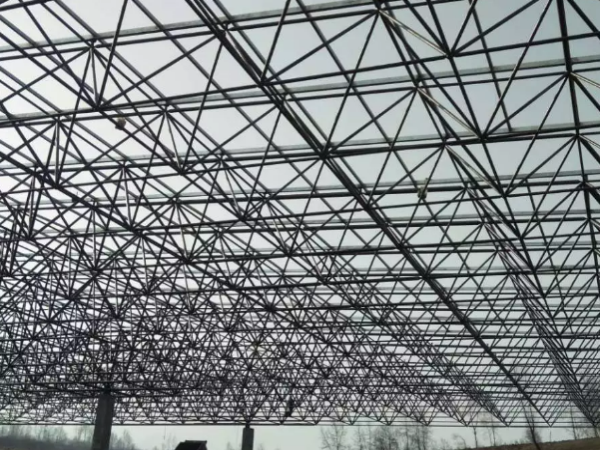 莱西螺栓球网架